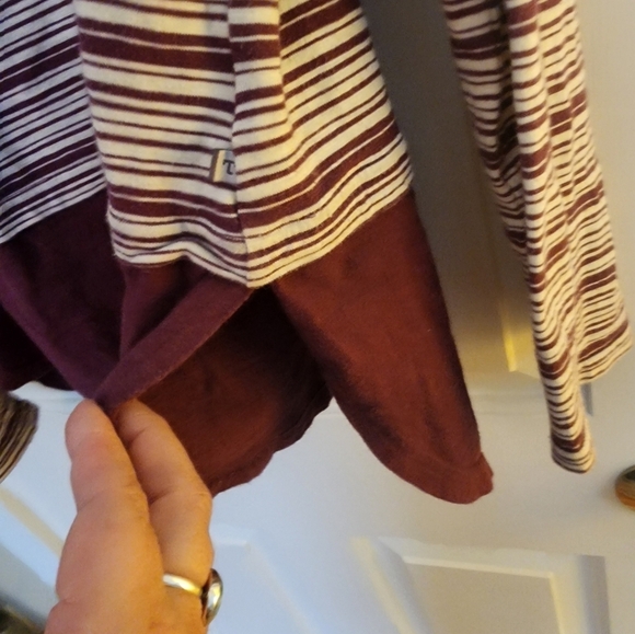 Toad & Co Stripe out solid hemp long sleeve tee Maroon and white size xl organic - Picture 6 of 9
